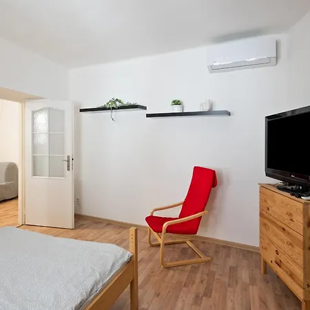 Maxwilliam בית הארחה 3*